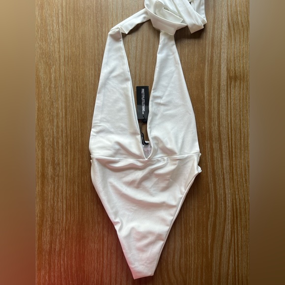 White Multiway Wrap Waist Plunge Swimsuit - Picture 2 of 3